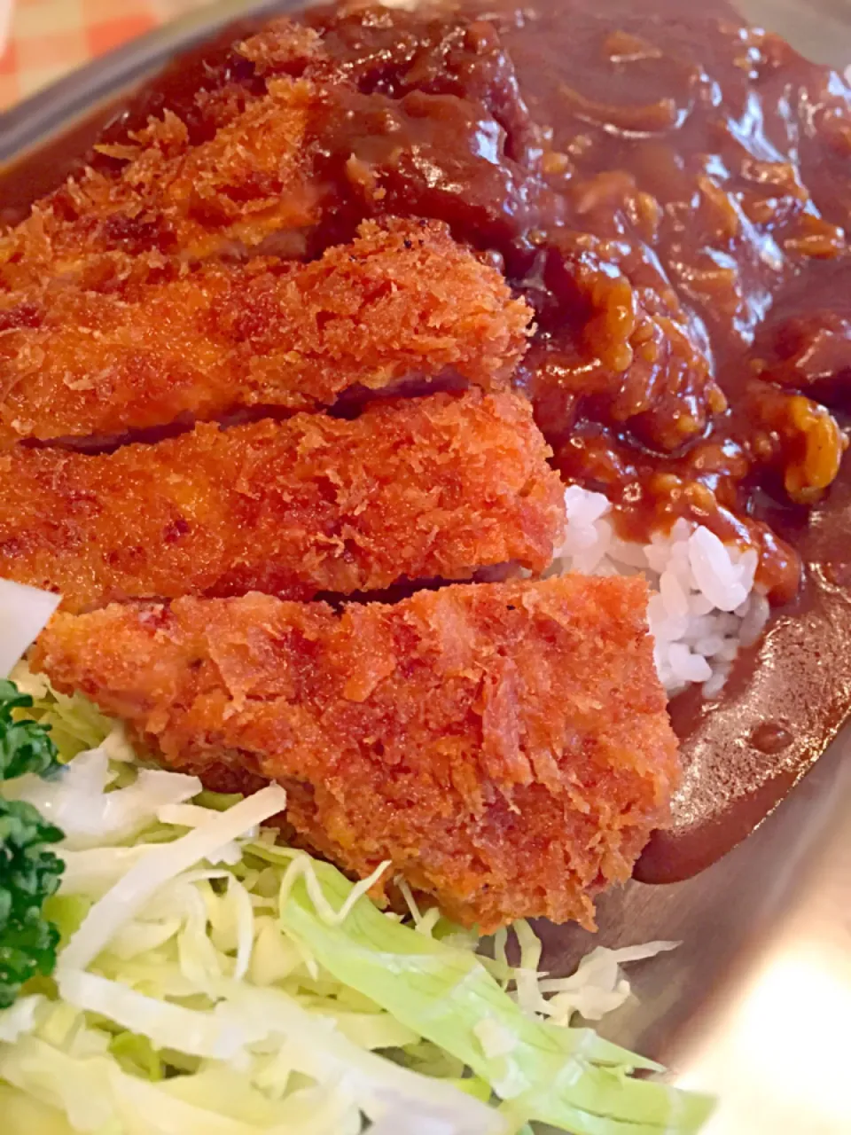 カツカレー！カツをカレーソースで食べる感じ。|Tomyさん