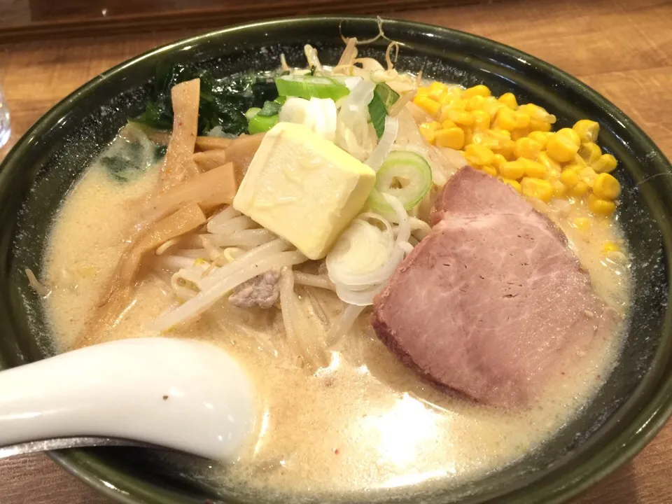 味噌樽 味噌バターコーンラーメン|ddr3rdmixさん