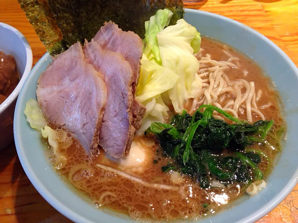 豚骨鰹スープな家系ラーメン|幸家さん