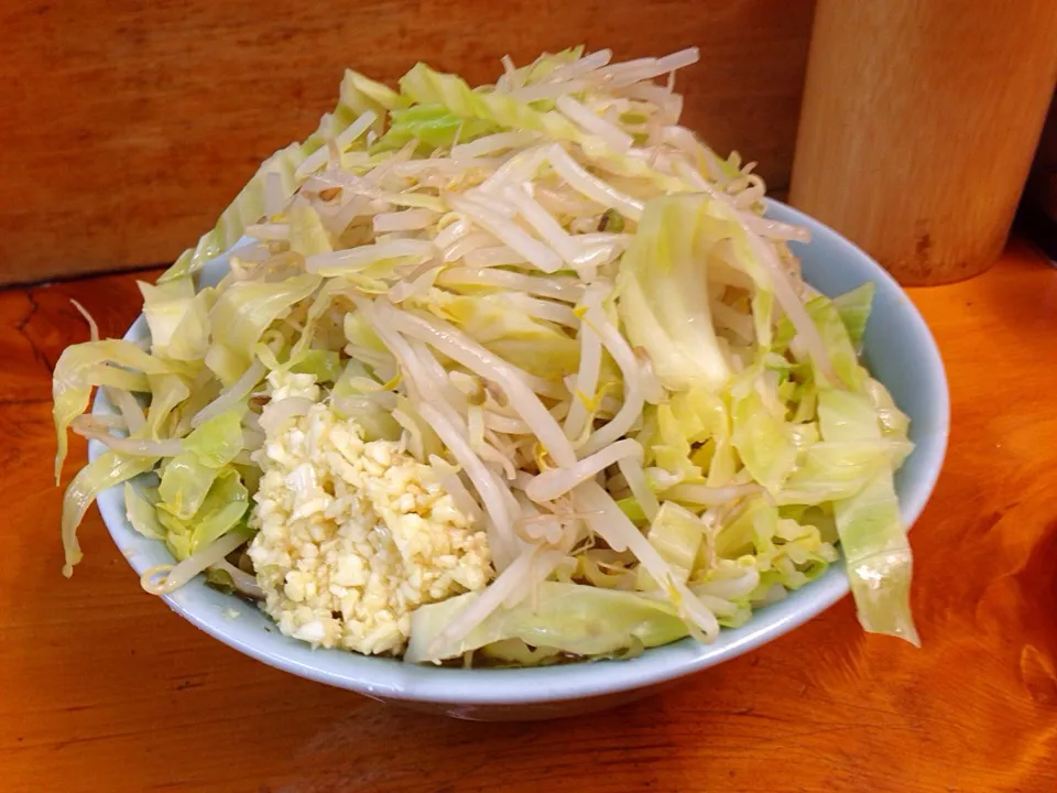 ラーメン二郎の小ラーメン コールにんにく|幸家さん