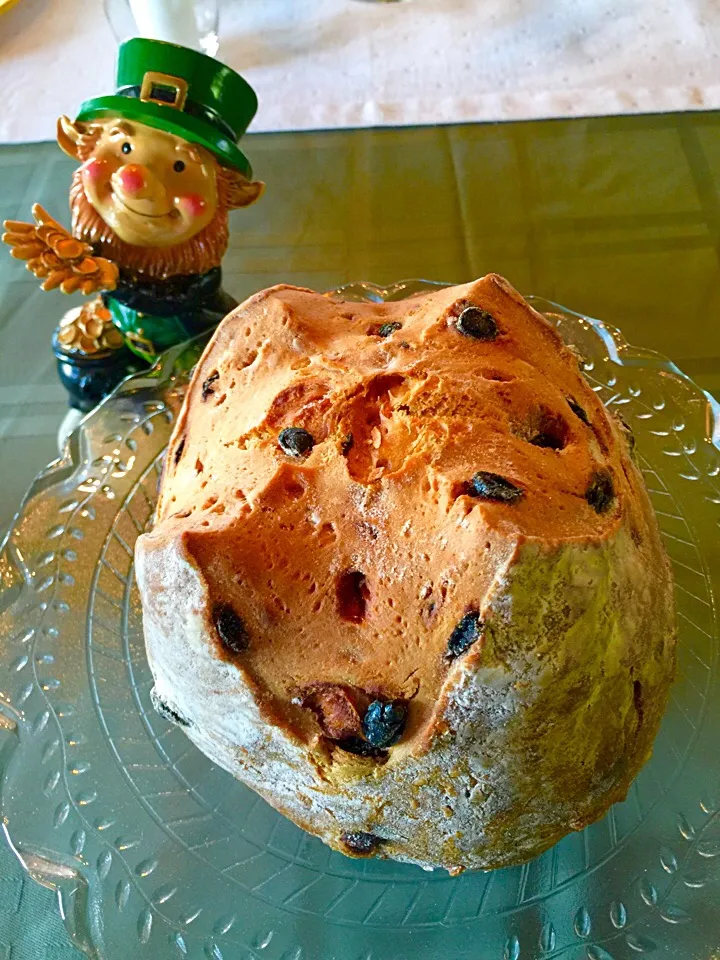 Snapdishの料理写真:Irish Soda Bread|Lisa Ann Marguleasさん