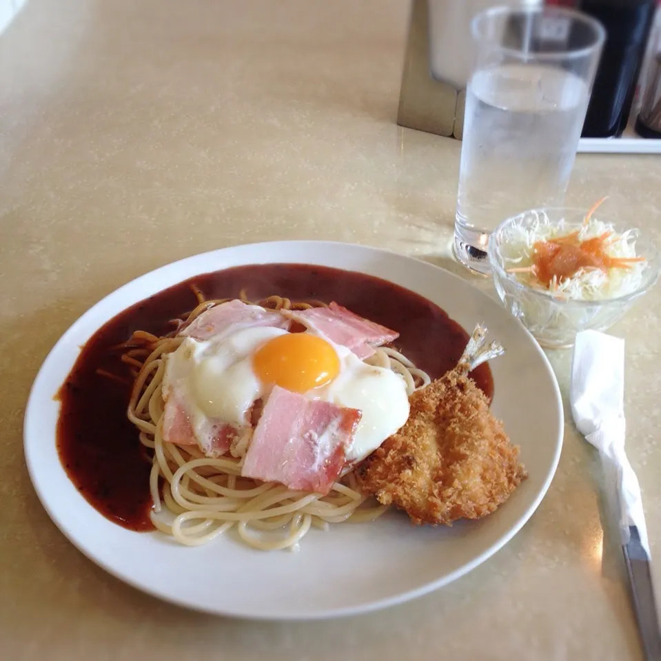 あんかけスパゲティ 本日のサービススパ「ベーコンエッグとアジフライ」|美也子さん