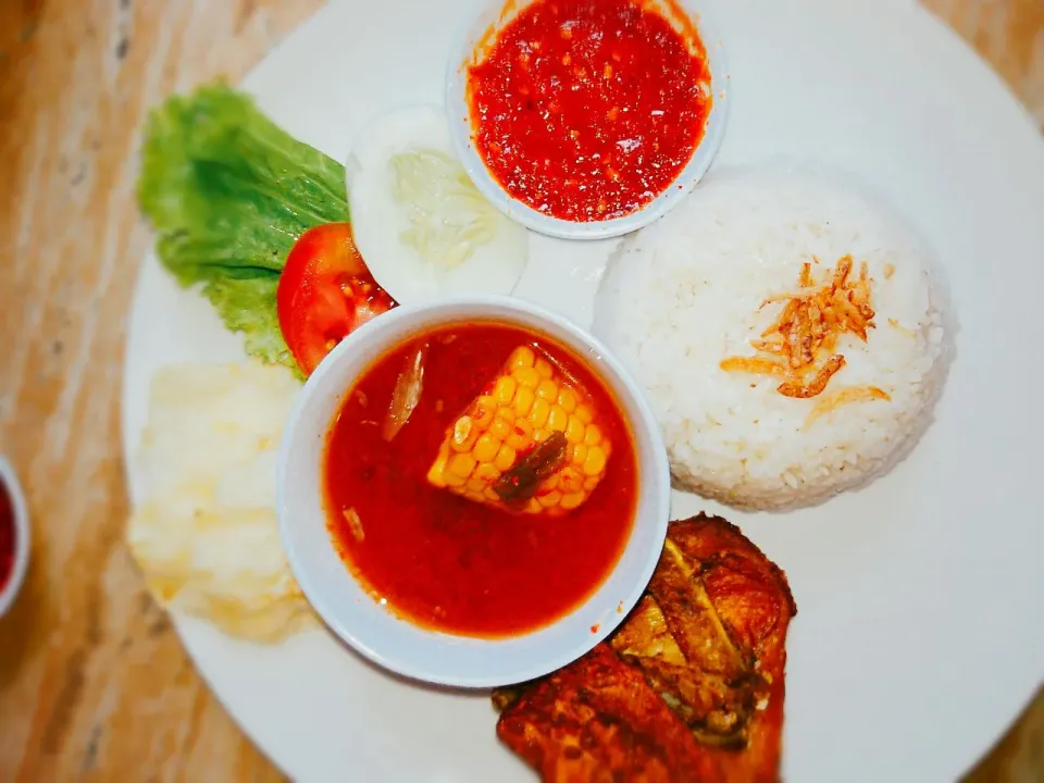 nasi ayam penyet|ferry prabasiddhaさん