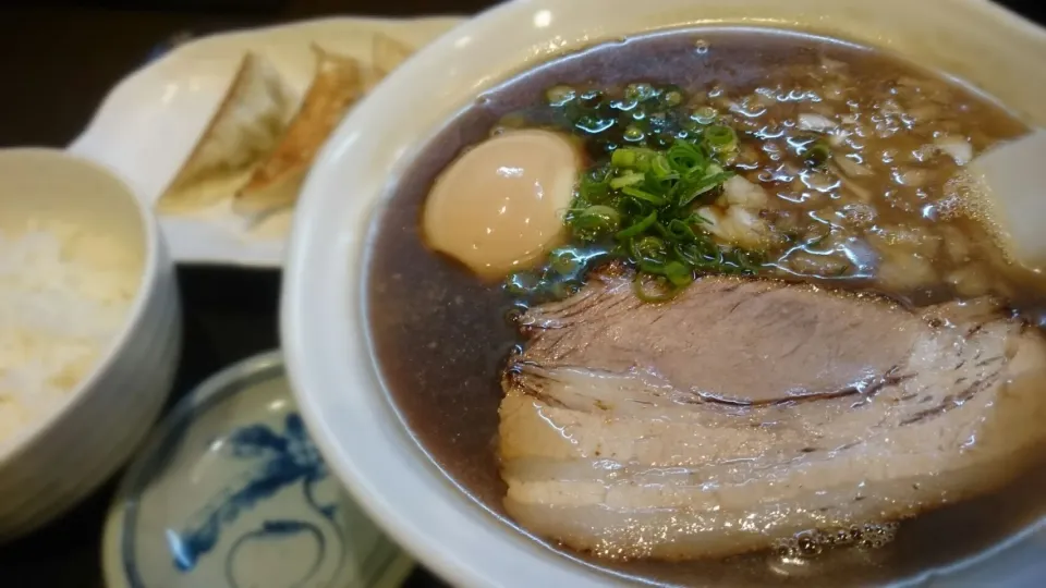 味玉煮干しブラック(定食)|ボンゴさん