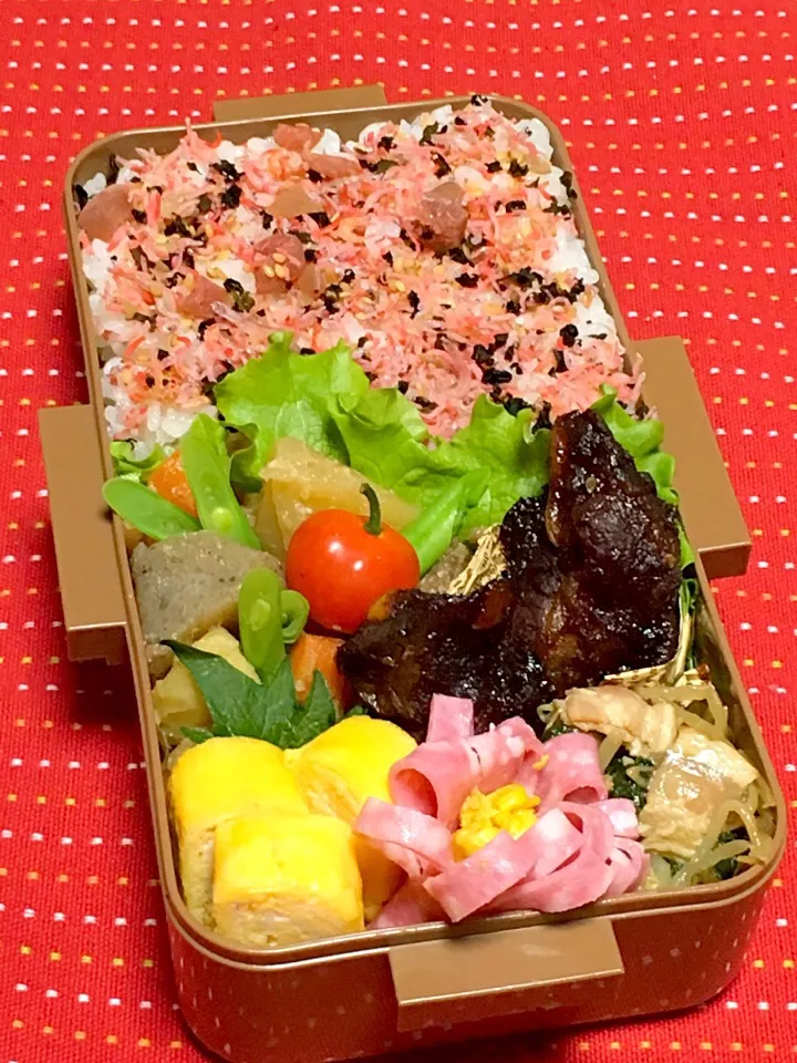 高校生男子のがっつり弁当.ﾟ٩(๑⃙⃘˙ᵕ˙๑⃙⃘)۶:.｡|おざMAMAさん