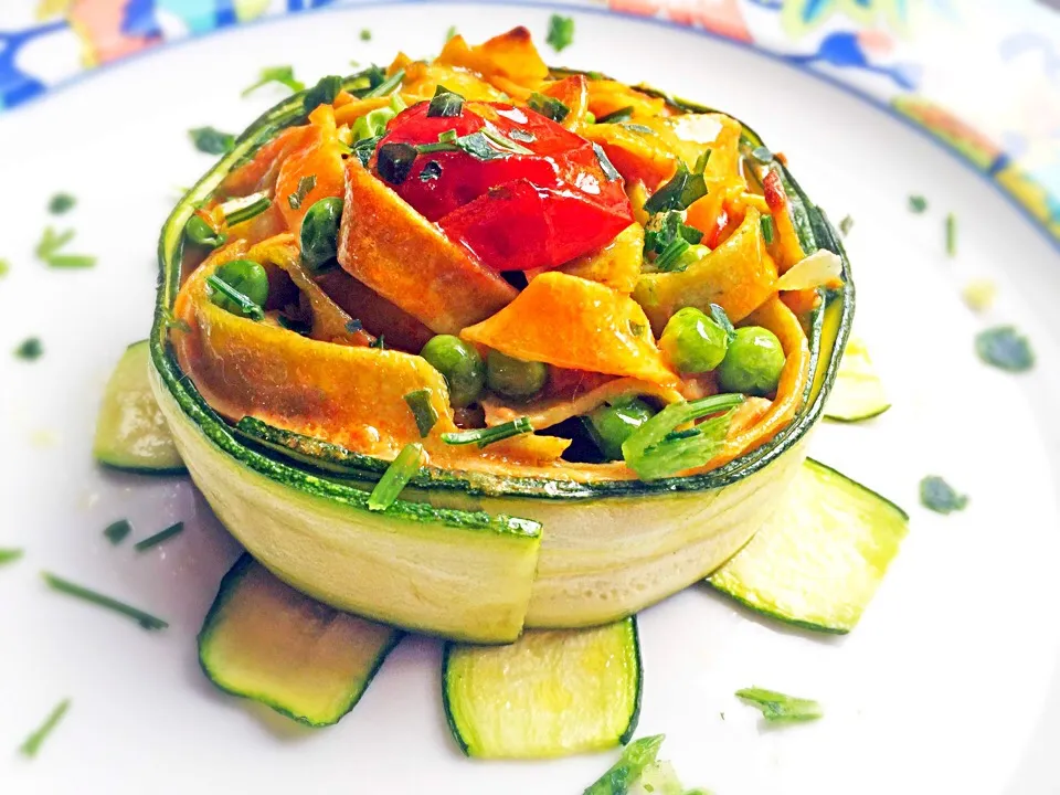 Baked Tagliatelle in zucchini nest with spring vegetables|laura giardinaさん