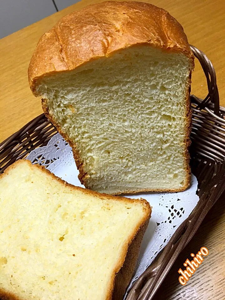 山本真希さんの料理 ブリオッシュ風角食パン🍞|川上千尋さん