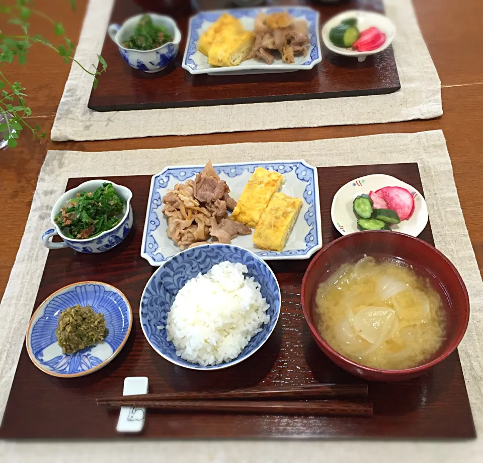 蕗の薹味噌と新玉葱の味噌汁で昼膳|pigronaさん