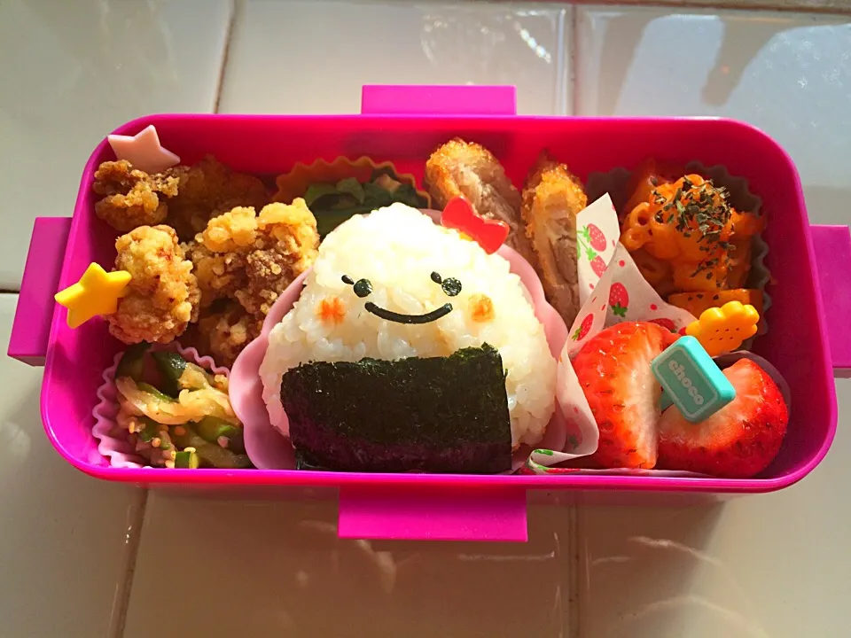 Snapdishの料理写真:おにぎりちゃん弁当(´◡`๑)|cotocotoさん