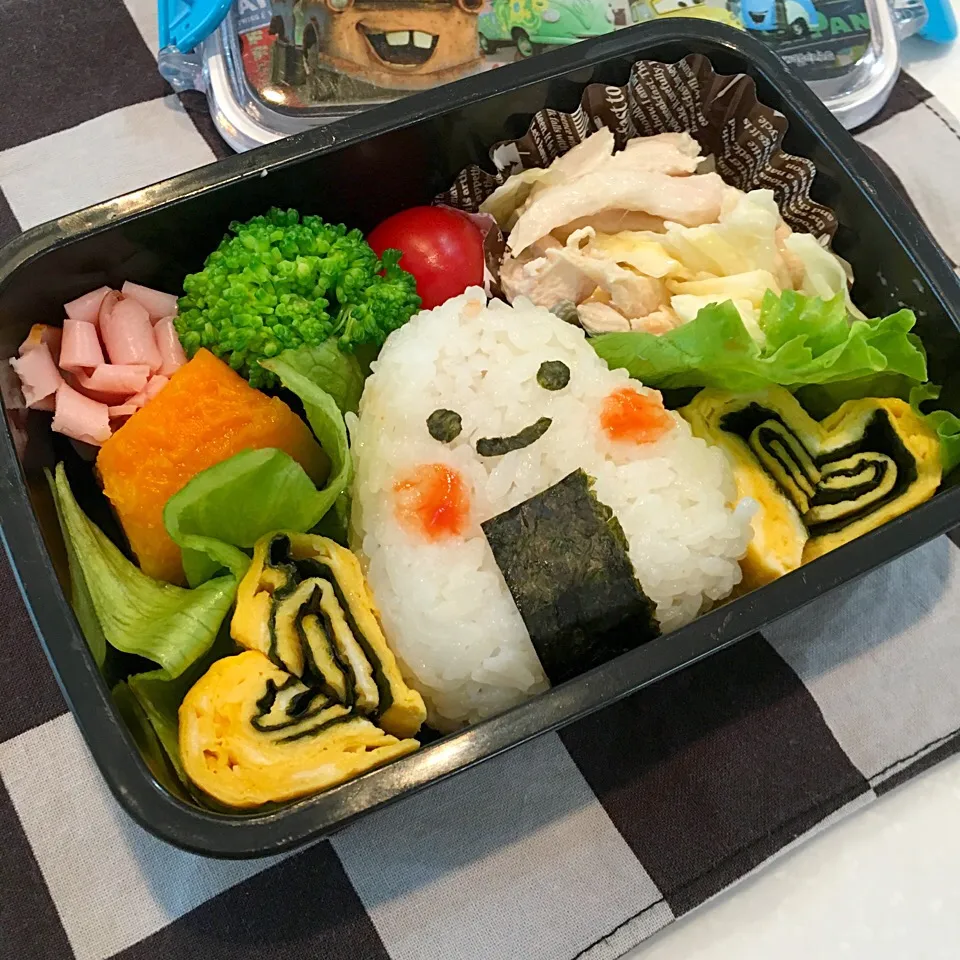 15分でできる簡単おにぎりくん弁当|やっこさん