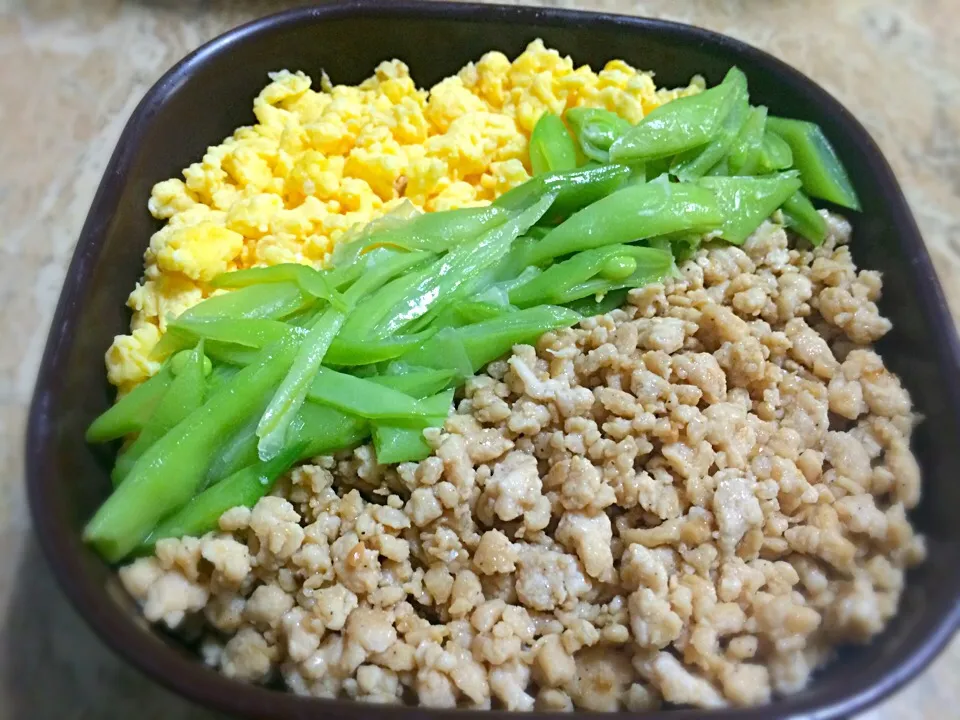 ダイエット三色丼弁当(o´ｪ｀o)ゞｴﾍﾍ|yukariさん