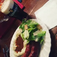 Snapdishの料理写真:Bangers and Mash|Crystal DeBoerさん