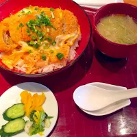 いちにぃさん
豚しゃぶ丼|ぴよさん