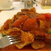 Snapdishの料理写真:Hainanese chicken chop|ctevenさん