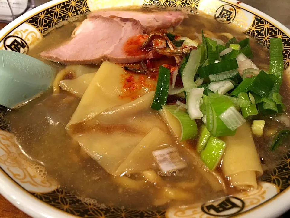 特製煮干しラーメン かため 濃いめ|tecklさん