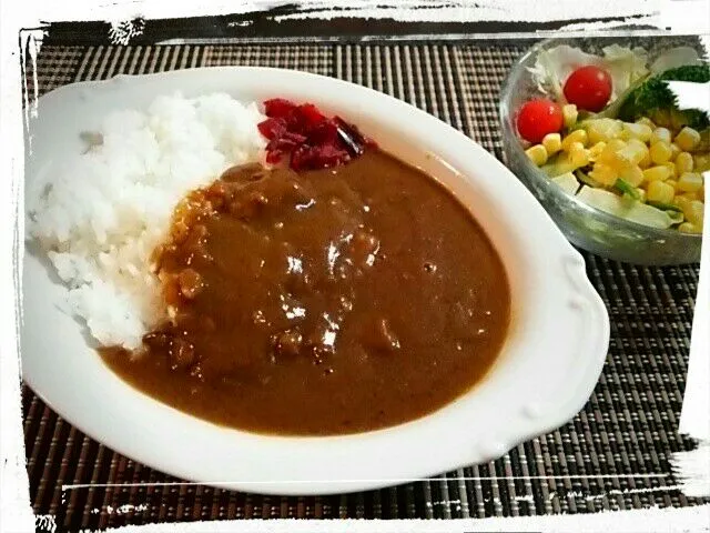 Snapdishの料理写真:月1カレー 和牛すじカレー|Ryouri　Sukiさん