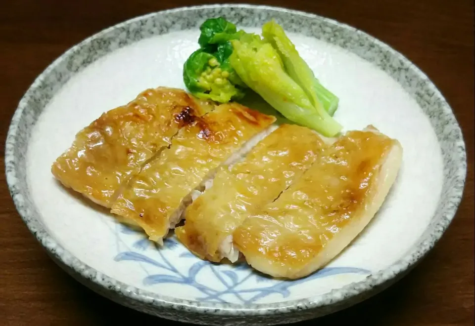 塩鶏のパリパリ焼き🐔|あらいぐまのしっぽさん