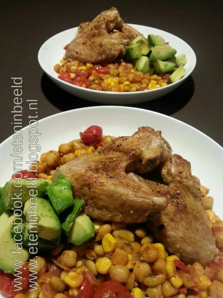 Beans with chicken wings|Frank&Jolanda - Eteninbeeldさん