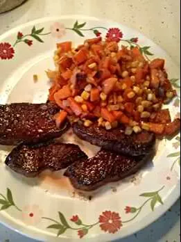 Elk steaks & sweet potato hash|Kristina Paris Fergusonさん