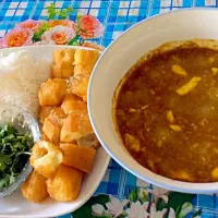 #MyanmarTraditionalFood
#mot_hin_kar

This dish is most popular and everyone in myanmar also loved this dish.
Some people always eat this as breakfast almost er|လွိဳင္ ထိပ္ေခါင္တင္ မယ္ခင္さん