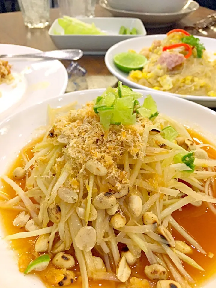 ส้มตำโบราณ 😋|Issaraさん