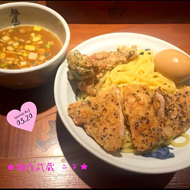 Snapdishの料理写真:★☆お出かけランチ☆★麺屋武蔵の濃厚二天つけ麺♪|さとみさん