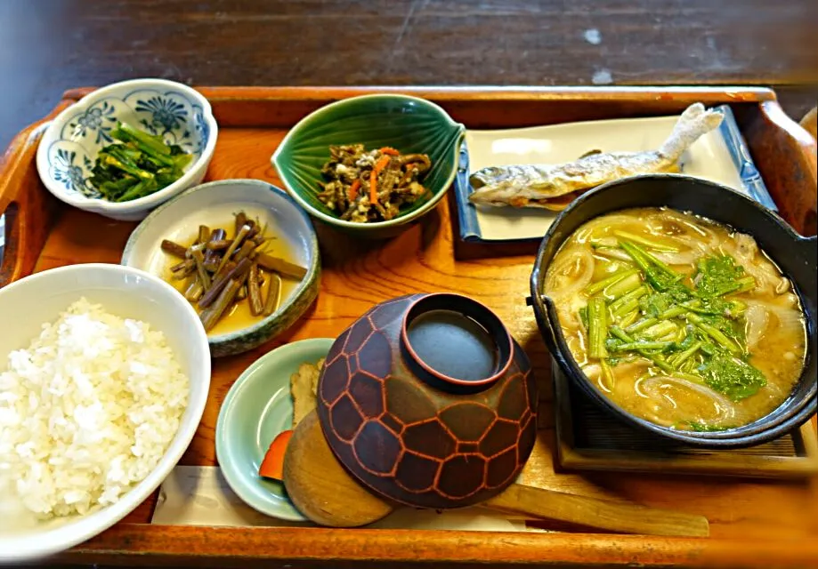 Snapdishの料理写真:鶴の湯の山の芋鍋定食、岩魚付き…うまし！|Masaki Takahashiさん