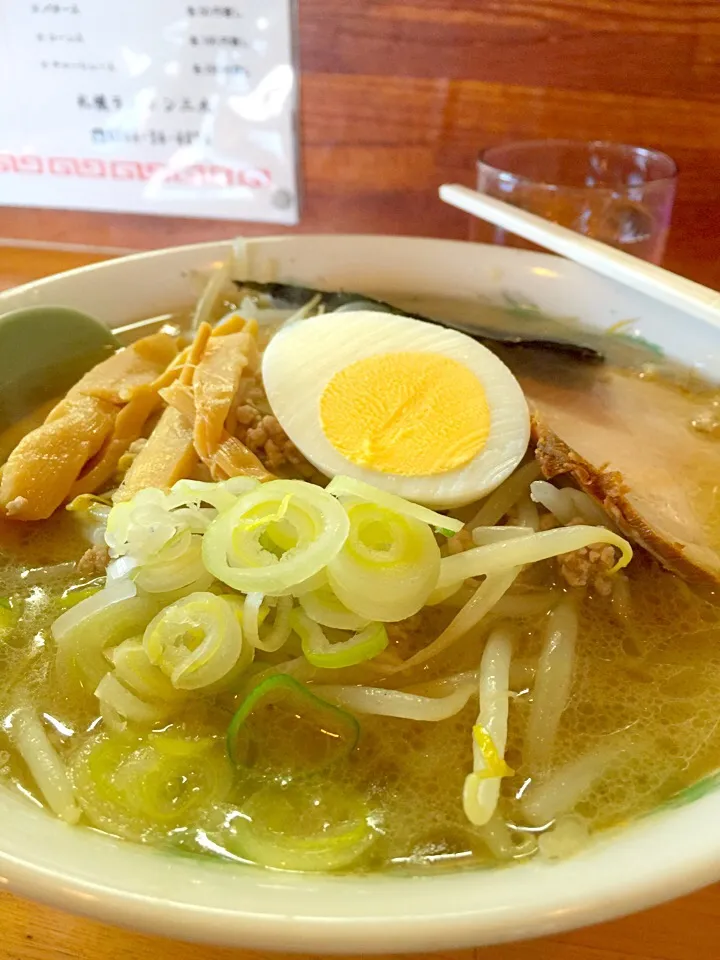 特製正油ラーメン
(モヤシとひき肉入り)|BOOさん