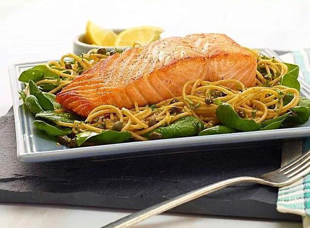 Grill Salmon with veggies 🍴🍷|Food Gardenさん