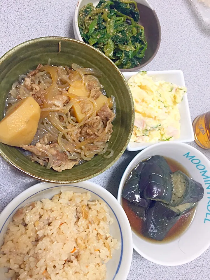 ポテトサラダ
茄子のおひたし
ほうれん草の胡麻和え
肉じゃが
炊き込みご飯|りかさん