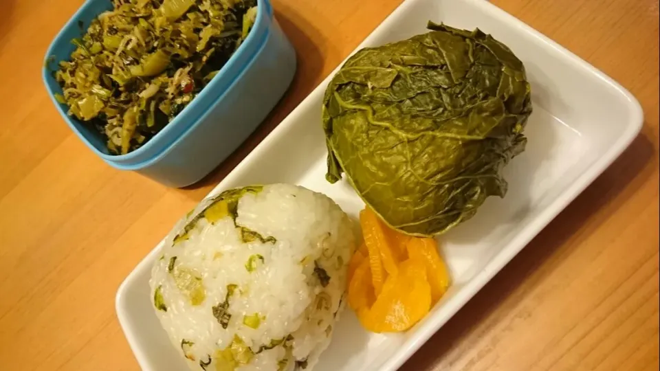 高菜炒め🍙と高菜巻き🍙🍙|ゆみゆみさん