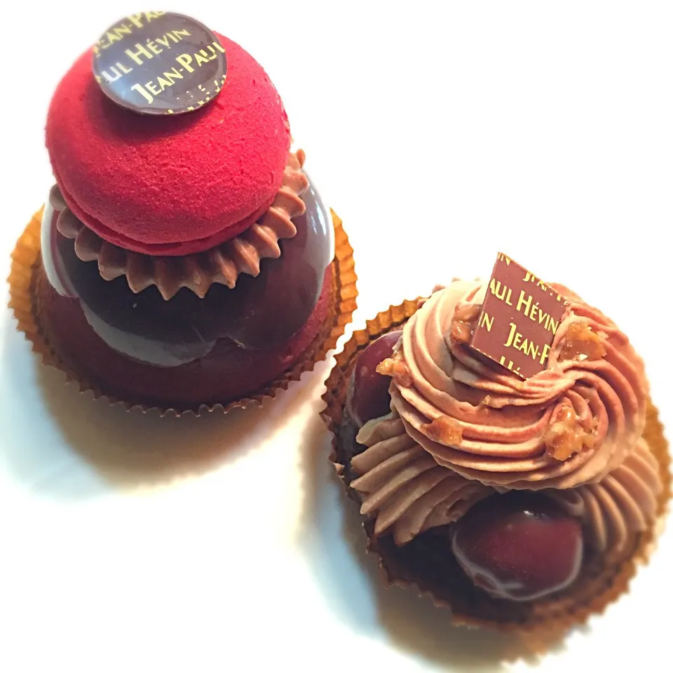 JPH Religieuses(L)＋Saint-honoré(R)|cakeさん