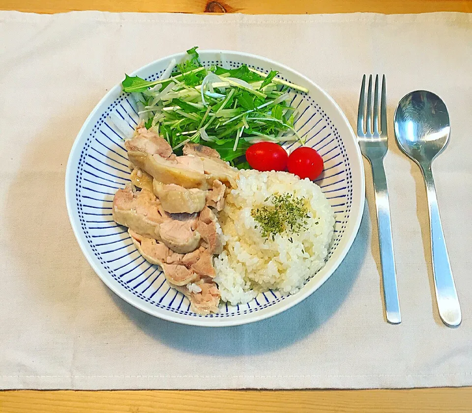 Snapdishの料理写真:シンガポールチキンライス|CHAAAKIさん