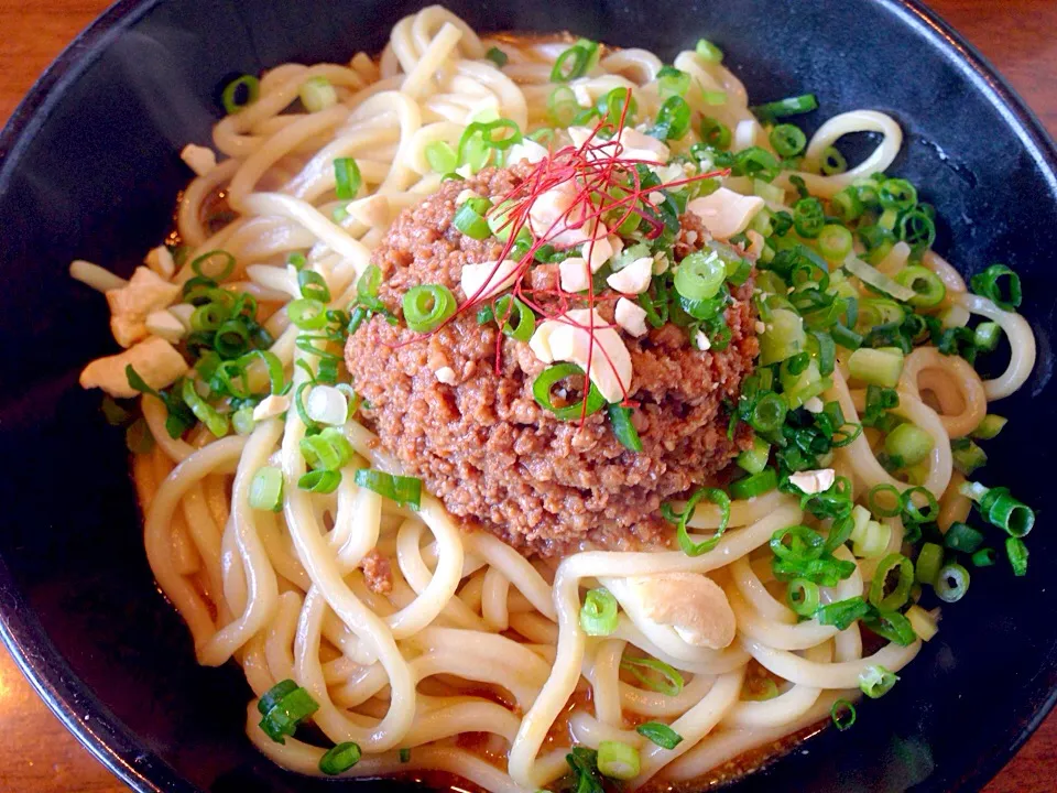 27汁なし担々麺 大痺れ @麺屋とがし みなもと屋|タカパパさん