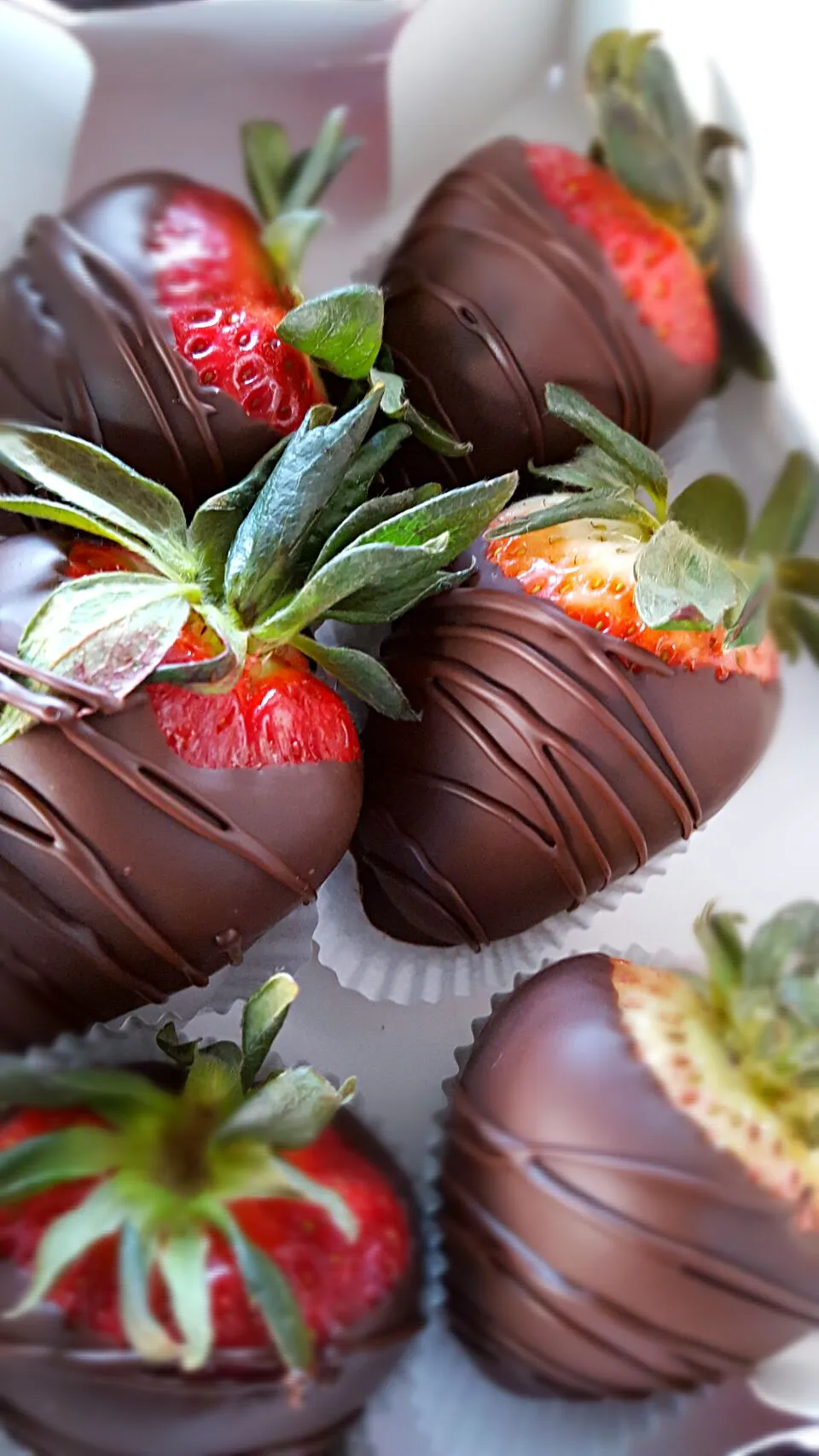 Chocolate Covered Strawberries|Lakeshia Hazeleyez Goldenさん