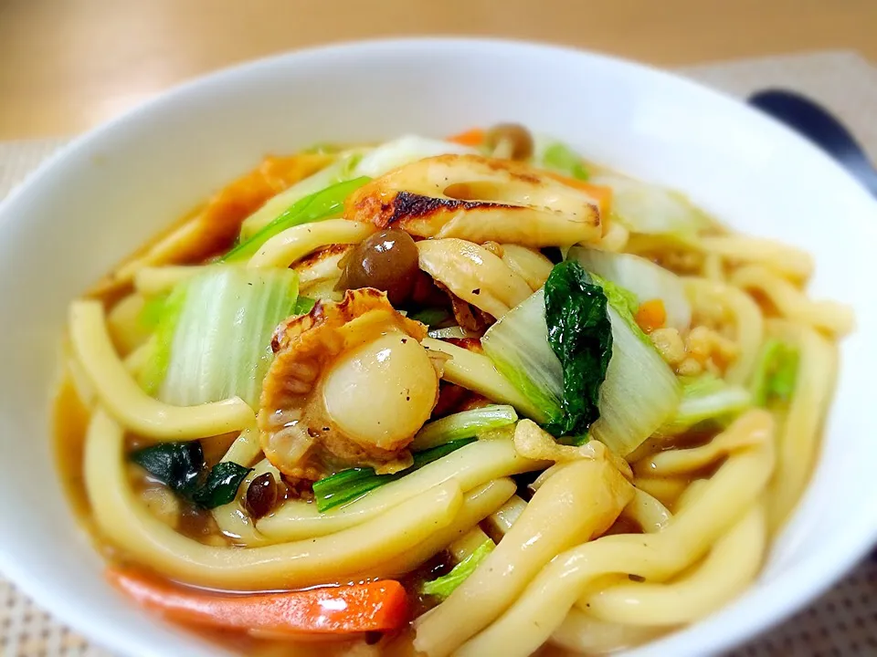 【主婦の昼ご飯…あるもんでチョイチョイと作るやつ…中華うどん】|ポンポコたまこさん