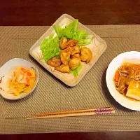 🐓鶏の甘辛炒め
🍢厚揚げのキノコあんかけ
🍆白菜の桜エビ和え
🍲もやし味噌汁

簡単料理|あやさん