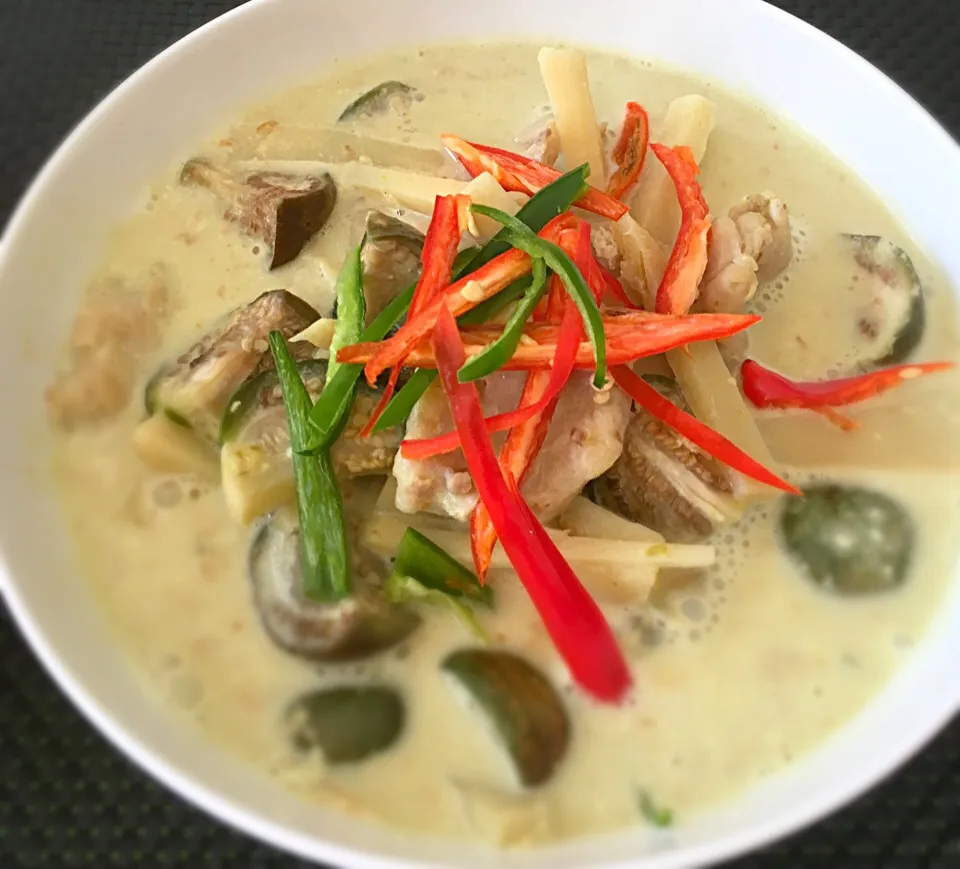 Fish Ball Green Curry|jeabさん