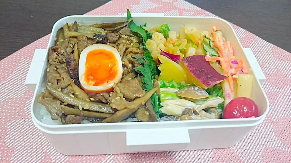 Snapdishの料理写真:2016/3/23(水) 半熟煮卵のせ豚ごぼう丼弁当！|みんさん