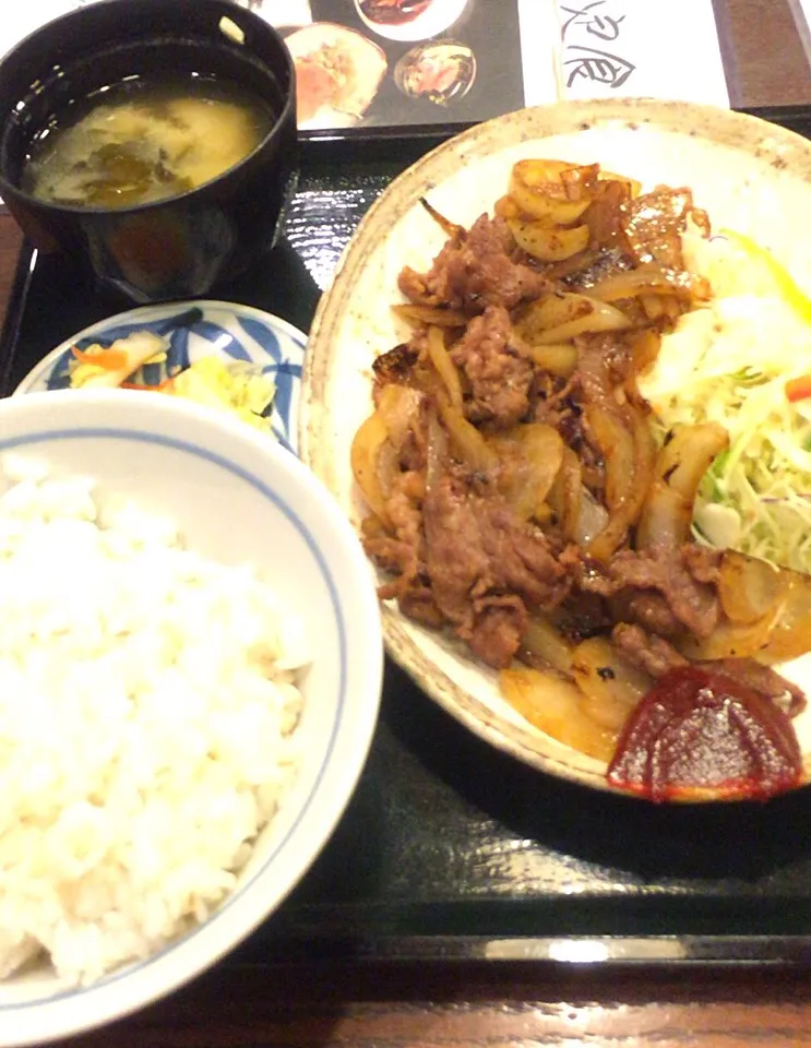 牛たんばら肉定食|るみおんさん