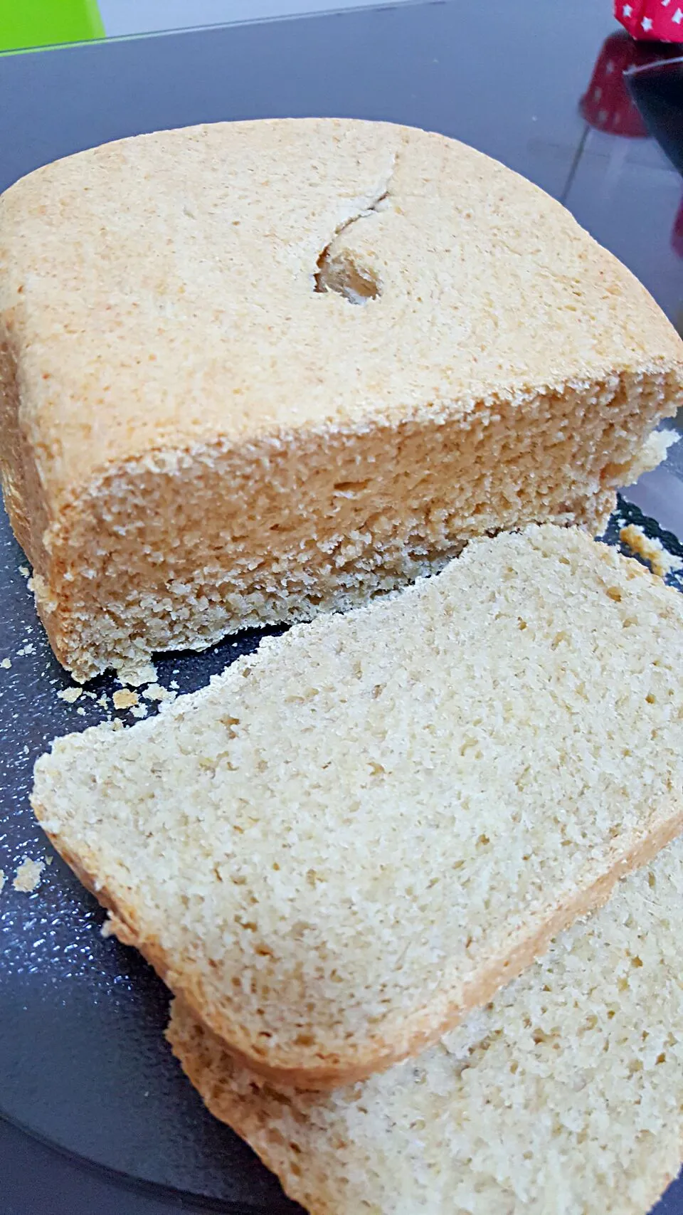 Homemade wholemeal bread|Serene Leeさん