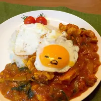 Snapdishの料理写真:ぐでたまトマトカレー|みおりさん