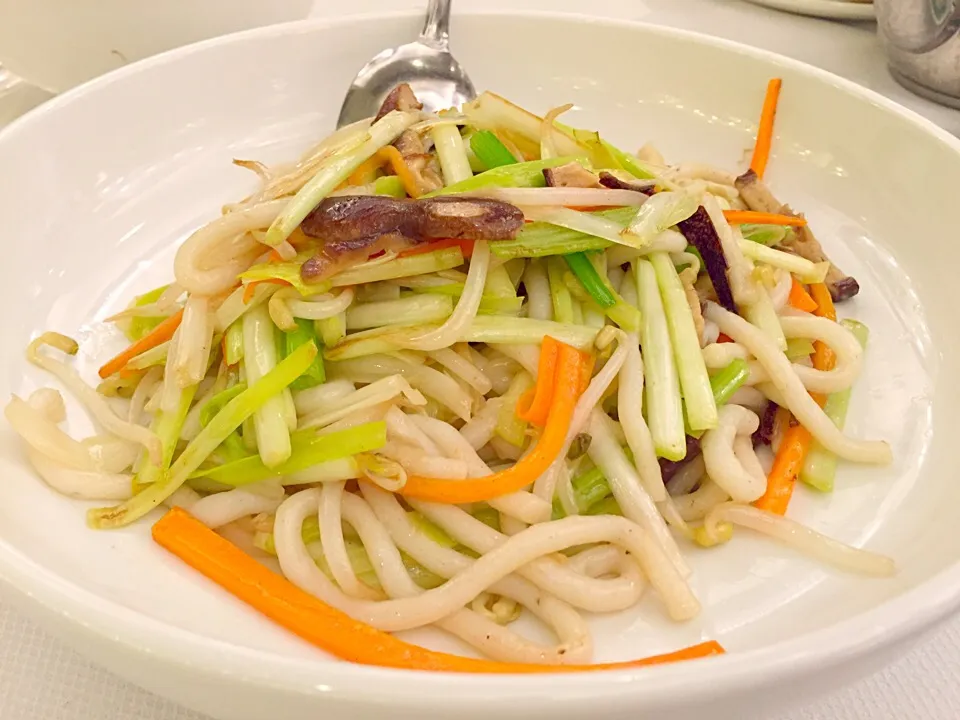 Fried fish noodles with dried fish|Sky Blueさん