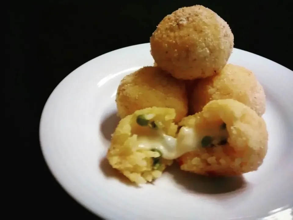 Arancini al forno (揚げていないライスコロッケ)|小鍋 (pentolina)さん