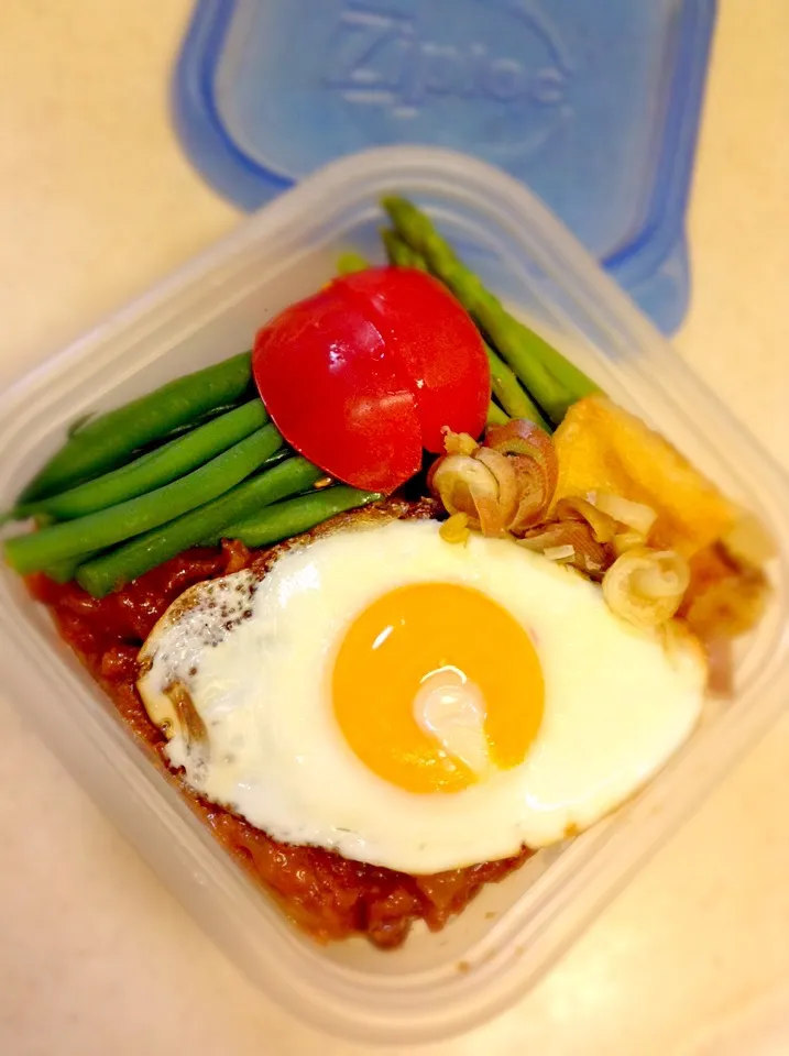 Today’s lunch box.ハニーが作ってくれたハヤシライスおいしー♪（＾Ｏ＾）|hoppycowさん