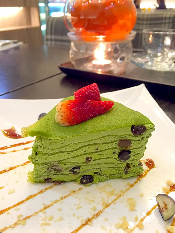 Matcha with Red Bean Cake|Cehl Chiong Datuganさん