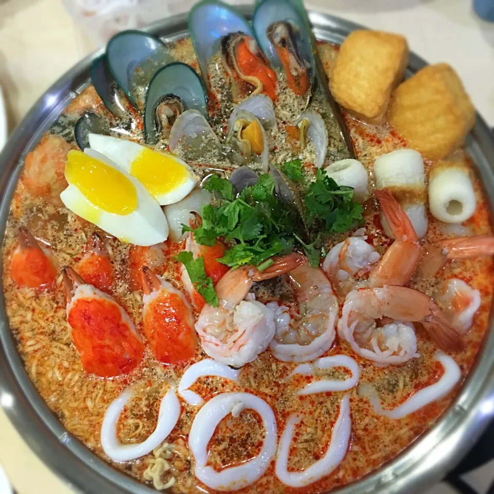 Tomyum Hot Pot|jeabさん