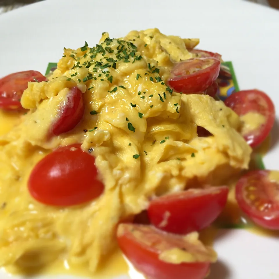 卵トマトチーズ炒め☆アップ
昨晩の夕飯〜|あさこさん