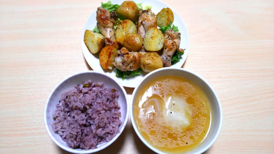 ３月１日　鶏肉とじゃがいものハーブソルトグリル　まるごとたまねぎスープ|いもこ。さん