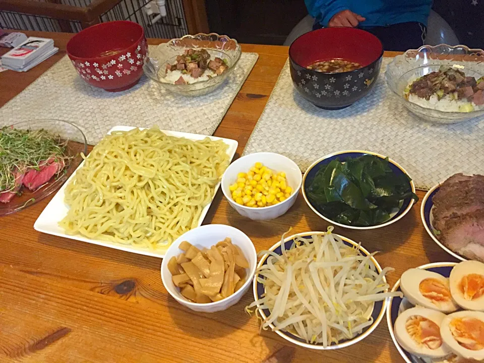 Snapdishの料理写真:つけ麺 チャシュー丼|みみさん